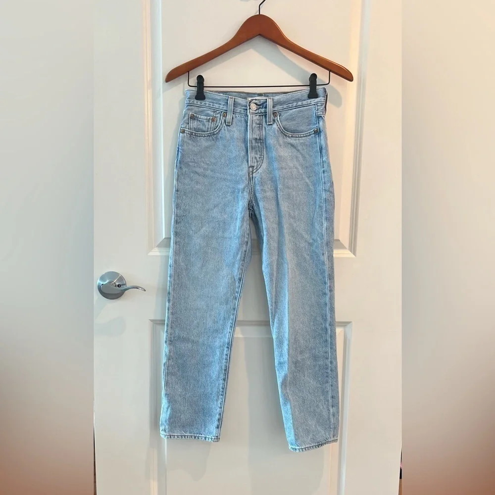 LEVI'S WEDGIE STRAIGHT FIT WOMEN'S JEANS